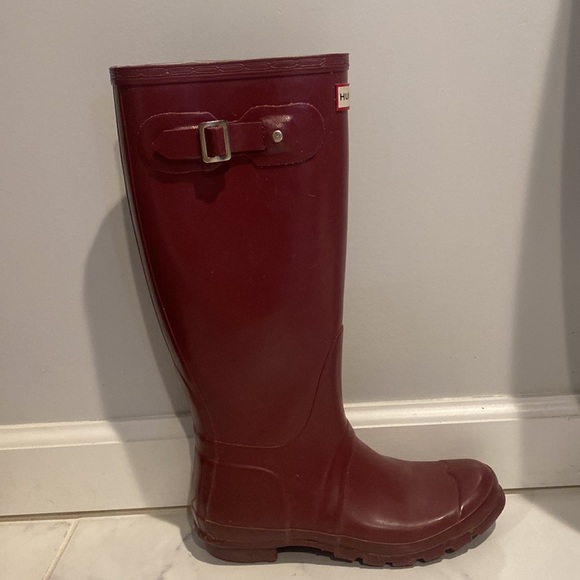 Hunter Rain Boots - Picture 2 of 4